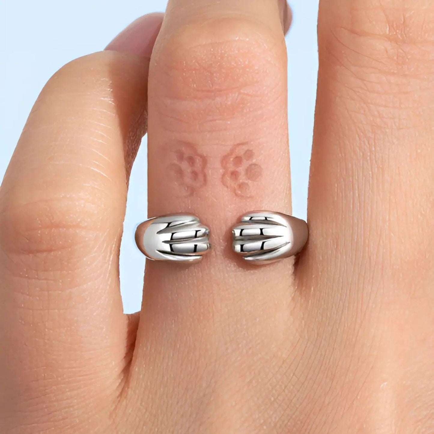 Paw print hug ring